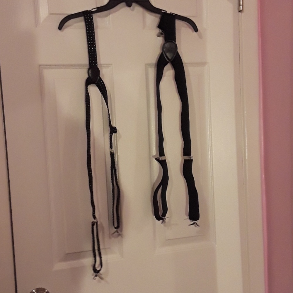 Set of suspenders